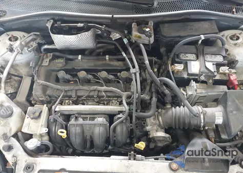 2010 Ford Focus Se z USA, uszkodzony, nr VIN 1FAHP3FN3AW123587